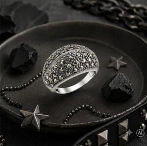 Silberner Ring