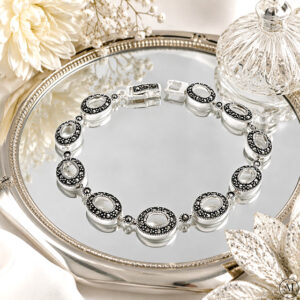 Silbernes Armband