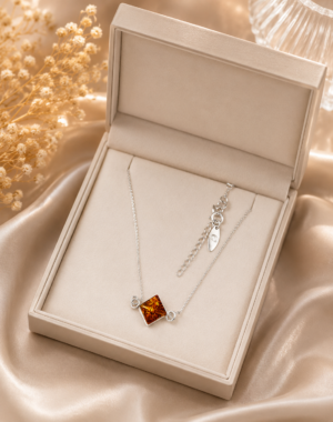 Silberne Kette