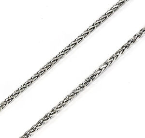 Silberne Kette